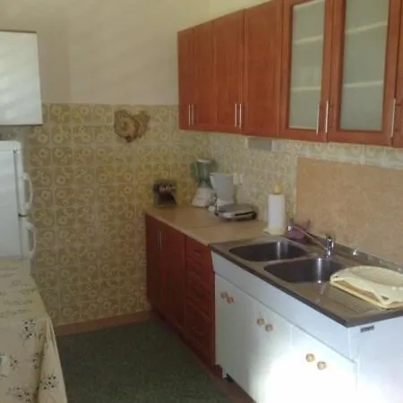 In With Sea View, Terrace, Air Conditioning, Wi-fi