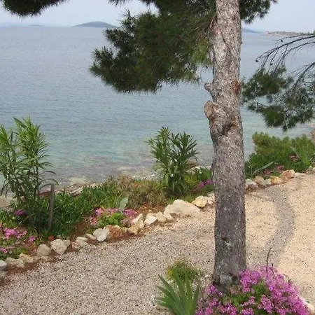 In With Sea View, Terrace, Air Conditioning, Wi-fi Apartment *